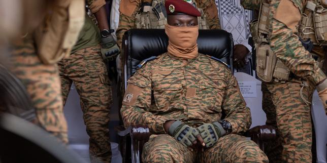 burkina-faso:-la-ruptura-de-las-relaciones-diplomaticas-con-francia,-una-decision-soudaine-aux-lourdes-consequences
