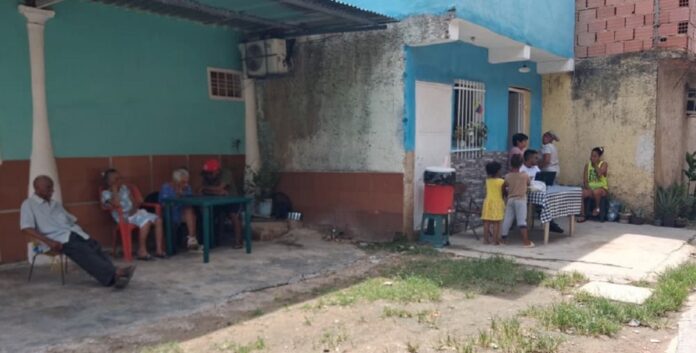 mas-de-30-afectados-de-moron-permanecen-en-viviendas-de-familiares-en-naguanagua-y-los-guayos-tras-los-terremotos