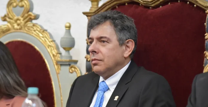 avila-pide-al-organo-judicial-liderar-reforma-antes-que-paro