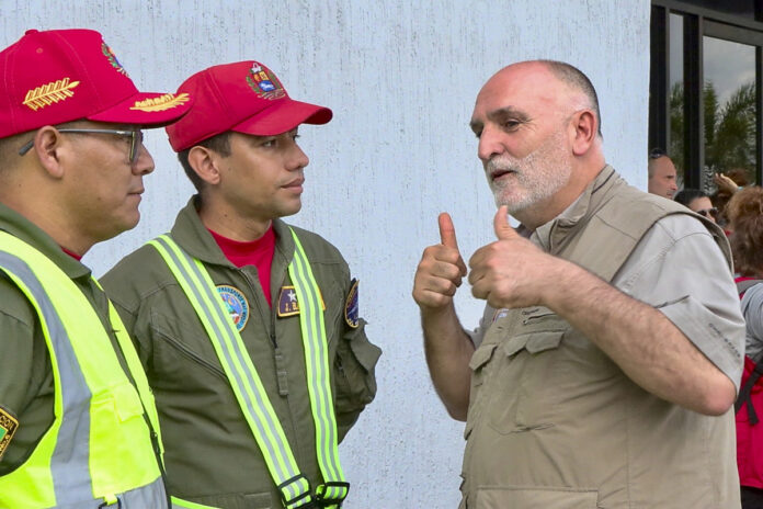 chef-jose-andres-llego-a-venezuela-para-ayudar-tras-el-doble-terremoto