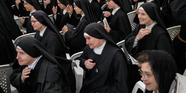 el-vaticano-sanciona-el-«cisma»-del-movimiento-tradicionalista-de-saint-pie-x-y-excomunita-seis-veces