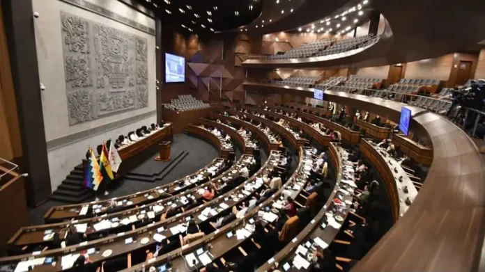 ted-la-paz-aun-acefalo,-diputados-devuelve-lista-de-ternas