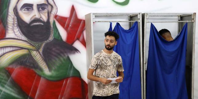 en-algerie,-les-legislatives-s’orientent-vers-un-taux-de-participation-historiquement-bas