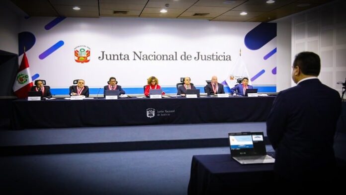 jnj-restituye-al-candidato-carlos-loyola-en-proceso-de-seleccion-para-jefe-de-la-onpe