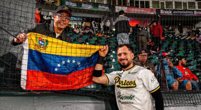 peloteros-venezolanos-en-mexico-expresan-su-lamento-por-el-impacto-de-los-terremotos