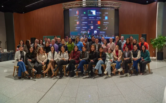 capacitan-a-periodistas-con-una-nueva-version-de-«banca-hoy»