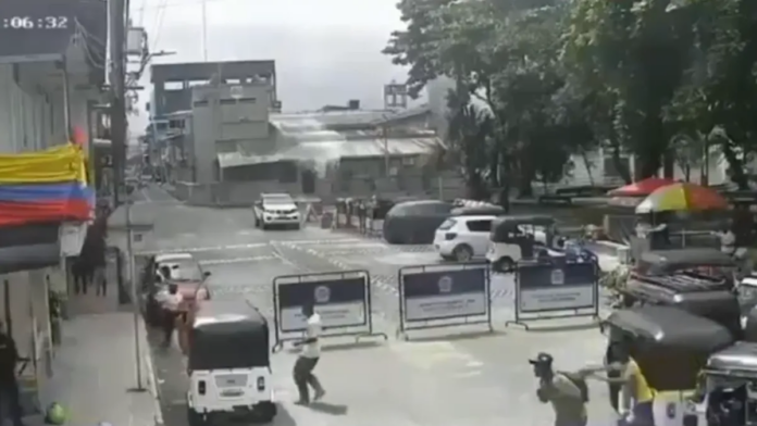 asi-fueron-captados-en-videos-ataques-con-drones-en-tado,-choco:-indagan-incidente-durante-la-transmision-del-partido-de-la-seleccion-el-dia-anterior