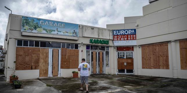 las-islas-americanas-del-pacifico-se-preparan-en-el-paso-del-supertifon-bavi,-calificadas-de-«tres-dangereux»