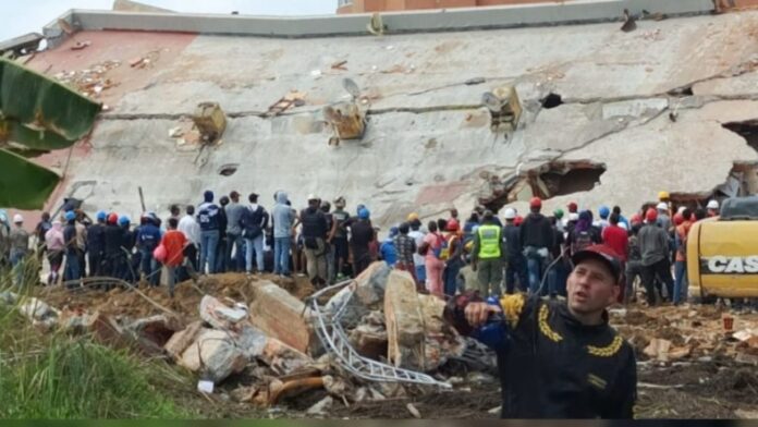 ascienden-a-15-los-muertos-en-aragua-tras-el-hallazgo-de-una-familia-bajo-los-escombros-por-los-terremotos
