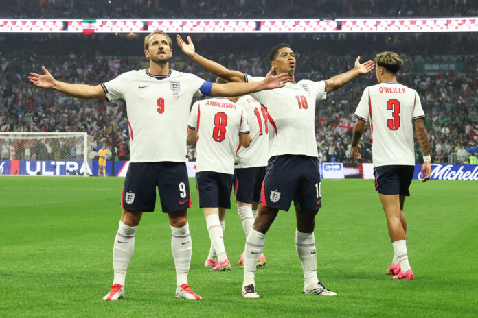 inglaterra-sudo-para-vencer-a-la-aguerrida-mexico-y-dio-un-paso-adelante