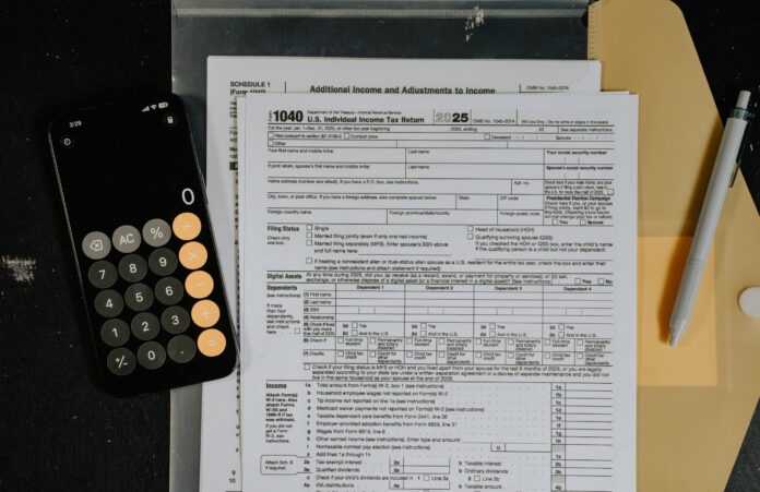 la-trampa-de-los-183-dias:-como-funciona-la-residencia-fiscal-en-america-latina