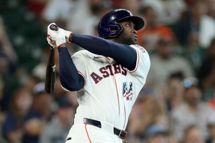 yordan-alvarez-y-otto-lopez-brillan-como-los-jugadores-de-la-semana-en-mlb