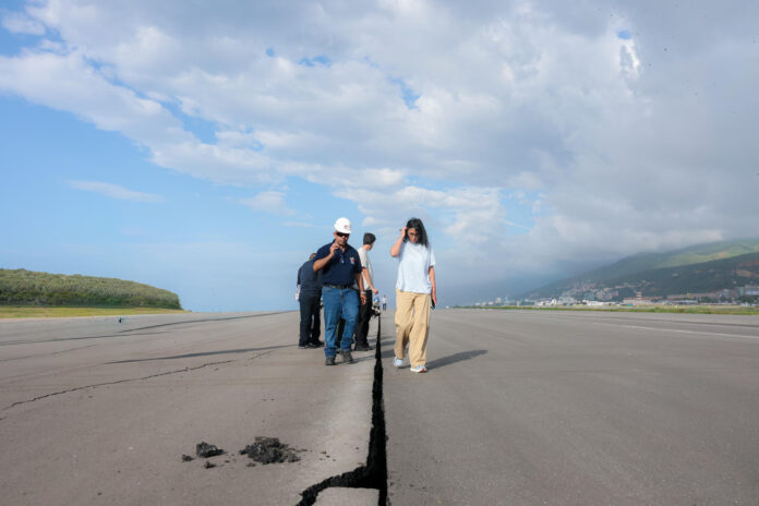 gobierno-preve-retomar-vuelos-internacionales-utilizando-pista-paralela-al-aeropuerto-de-maiquetia