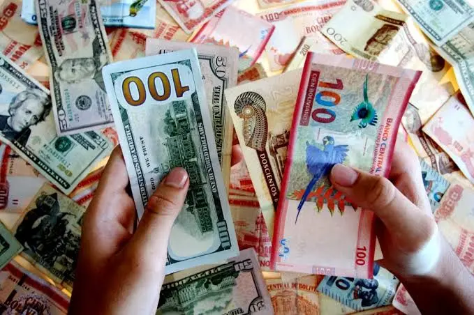 el-dolar-solo-va-a-la-alza:-esta-en-bs-9,89