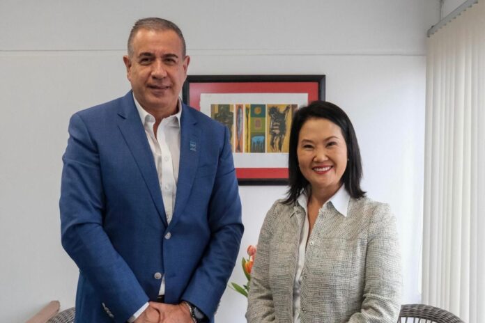 wolfgang-grozo-visita-a-keiko-fujimori-tras-su-proclamacion-como-presidenta-del-peru