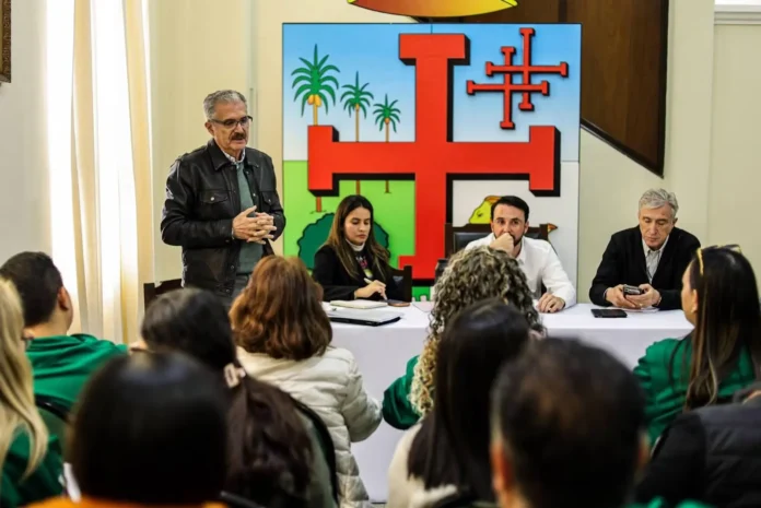 tras-diagnostico,-la-gobernacion-insiste-en-la-demanda-de-articulos-para-salud