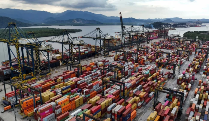 la-participacion-de-estados-unidos-en-el-comercio-de-brasil-alcanza-un-minimo-historico-despues-de-los-aranceles