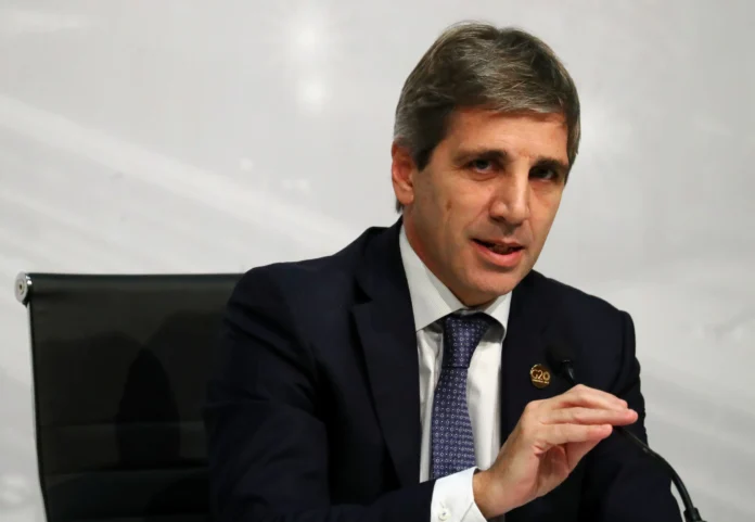 argentina-apuesta-por-la-deuda-local-y-hace-esperar-a-wall-street