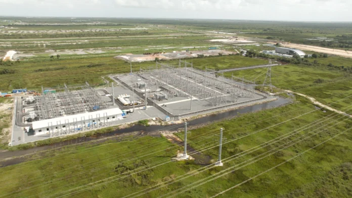 la-linea-electrica-de-guyana-para-reducir-a-la-mitad-las-facturas-de-electricidad-llega-al-99%
