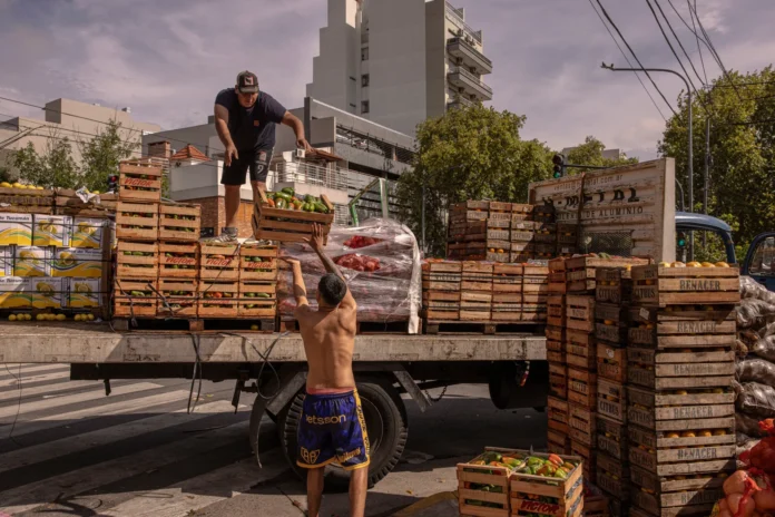 argentina-mantuvo-bajo-el-desempleo-empeorando-los-empleos