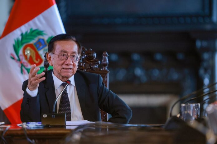 jose-maria-balcazar-se-reune-con-la-presidenta-electa-keiko-fujimori-en-el-local-de-fuerza-popular