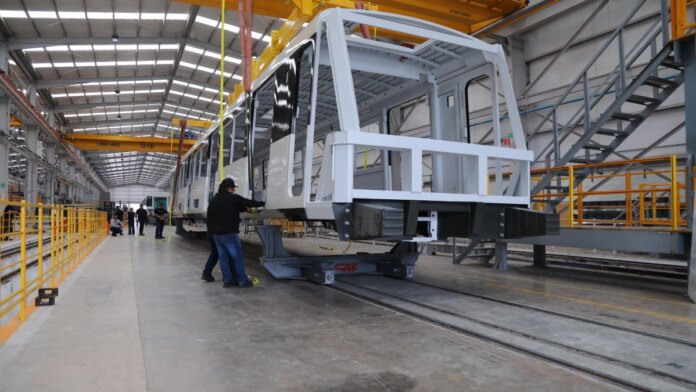 metro-de-medellin-comprara-13-nuevos-trenes:-asi-cambiaran-los-tiempos-de-espera-y-aumentaran-en-un-20-por-ciento-la-capacidad-del-sistema-de-la-ciudad