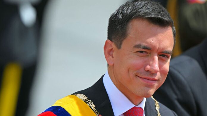 ecuador-limita-los-recortes-de-precios-de-combustibles-a-un-1,5%-mensual-las-subidas-pueden-llegar-al-5%.