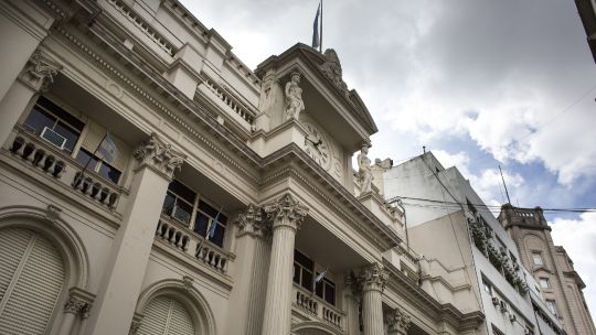 fmi-saluda-propuesta-de-milei-de-reforma-al-banco-central-de-argentina