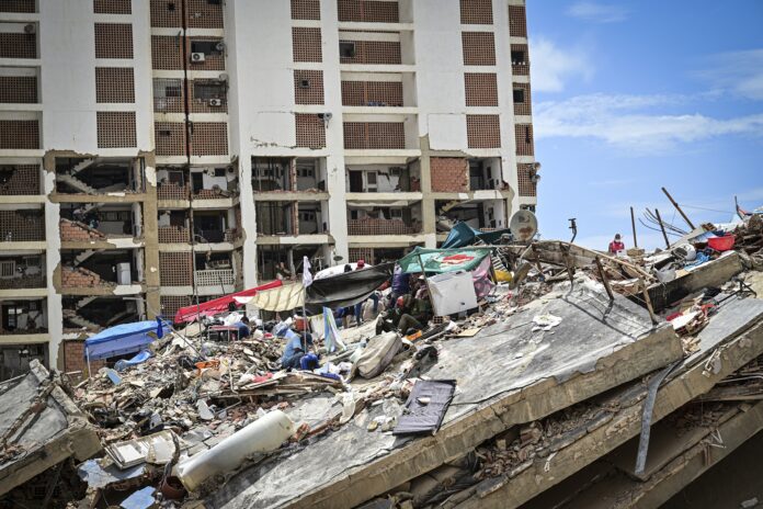 sube-a-40-el-numero-de-espanoles-fallecidos-por-los-terremotos-en-venezuela