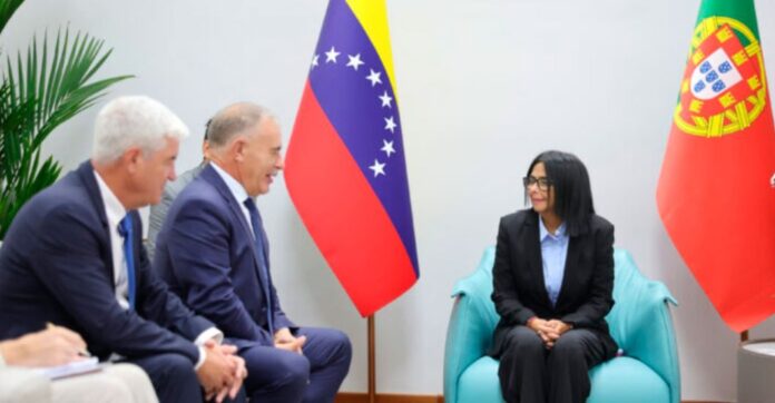delcy-rodriguez-y-enviada-de-portugal-coordina-ayuda-para-afectados-por-los-terremotos