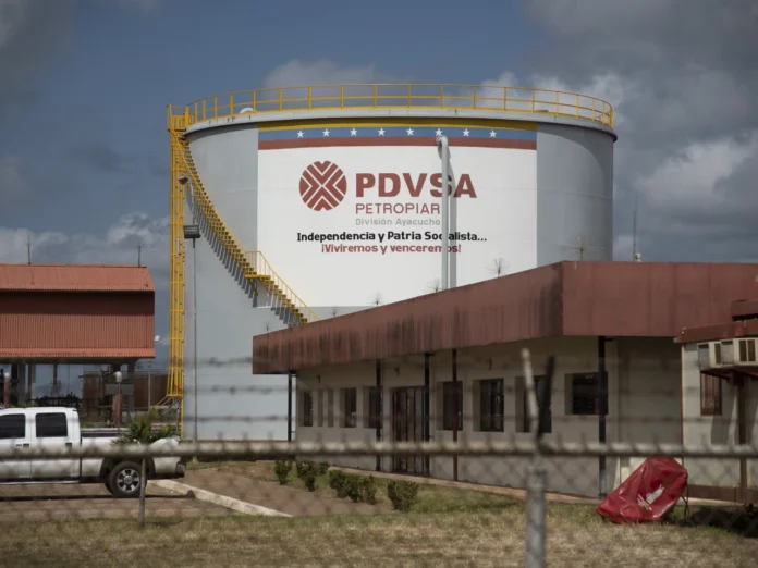 el-nuevo-reglamento-petrolero-de-venezuela-tiene-29-paginas-y-nunca-dice-pdvsa