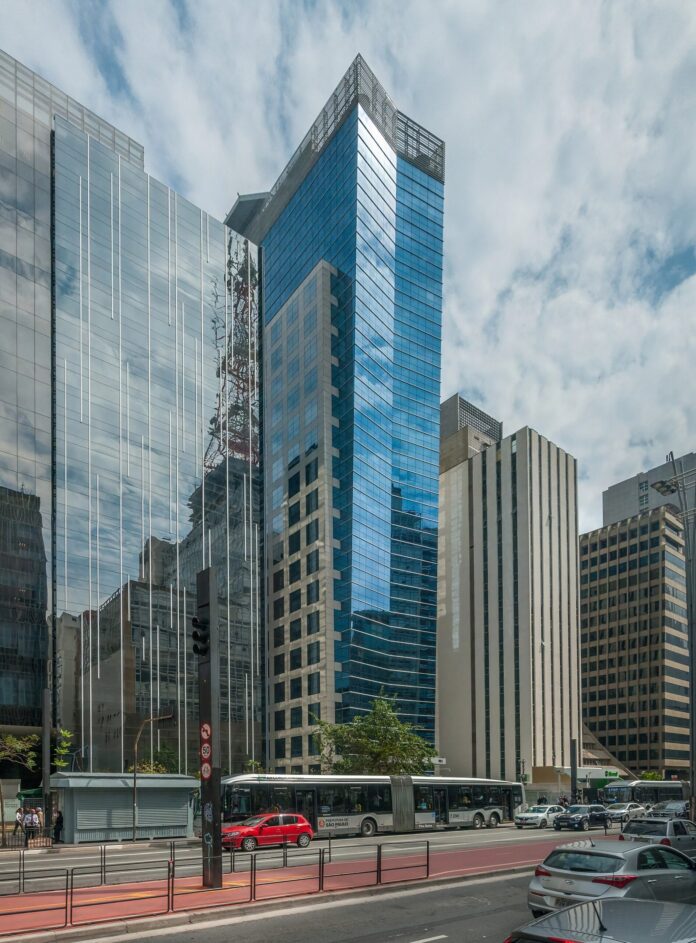 la-empresa-que-casi-compro-banco-master-quiere-que-su-organismo-de-control-desaparezca