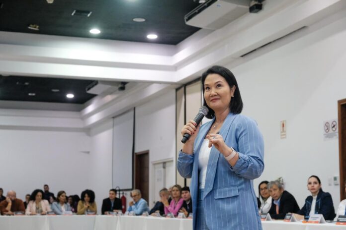 keiko-fujimori-participa-en-jornada-de-induccion-parlamentaria-con-senadores-y-diputados-de-fuerza-popular