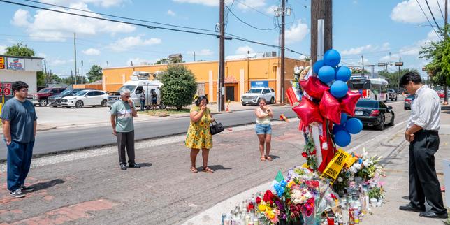 la-muerte-de-un-mexicano-tue-par-l’ice-a-houston-revive-el-debate-sobre-la-policia-de-inmigracion,-alors-que-la-chasse-aux-sans-papiers-s’accelere