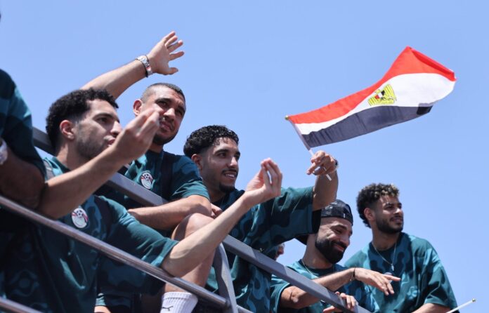 presidente-de-egipto-recibe-a-la-seleccion-de-futbol-al-regresar-del-mundial-2026:-“han-conseguido-mucho-mas-que-un-trofeo”