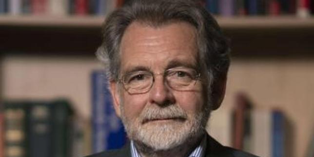 hugh-white,-especialista-en-defensa:-«il-est-illusoire-de-croire-que-les-etats-unis-joueront-pour-l’australie-le-role-qu’ils-ont-assume-par-le-passe»