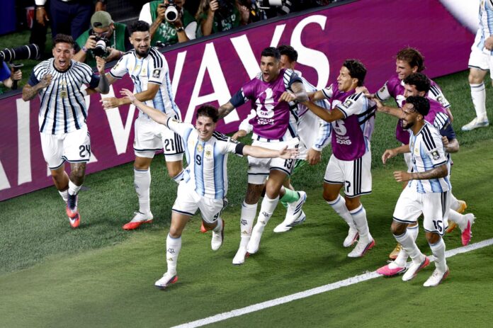 argentina-sufrio-en-tiempo-extra-para-vencer-a-suiza-y-sigue-su-avance