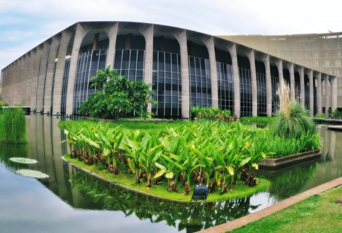 brasil-esta-mas-cerca-de-despojar-a-enel-de-su-red-de-sao-paulo