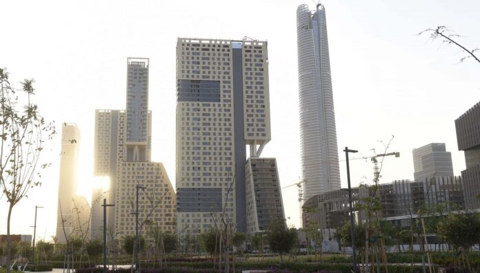 hassan-allam-considera-la-posibilidad-de-cotizar-sus-unidades-en-el-golfo-y-el-cairo