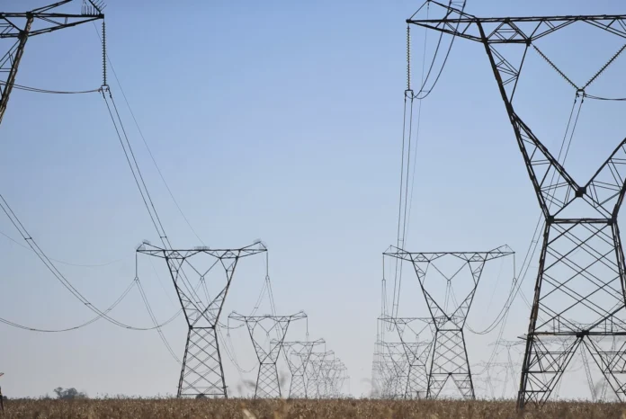 peru-reescribe-reglas-de-red-electrica-para-destrabar-inversiones-estancadas
