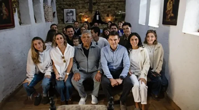 evo-dice-que-la-mitad-de-la-“corrupcion”-se-va-para-paz-y-su-familia