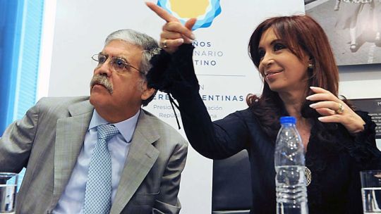 condenados-a-cinco-anos-de-prision-dos-funcionarios-de-la-era-kirchner-por-el-caso-de-corrupcion-‘skanska’