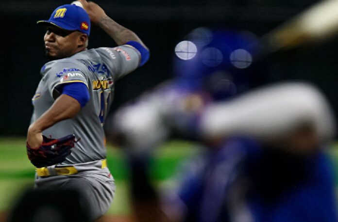 cambio-en-la-lvbp:-magallanes-recibio-a-breyvic-valera-y-bravos-a-junior-guerra