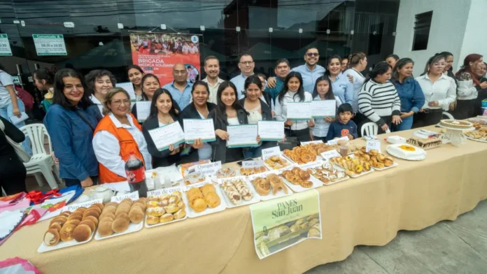 camiri-celebra-con-salud-y-capacitacion-junto-a-cre