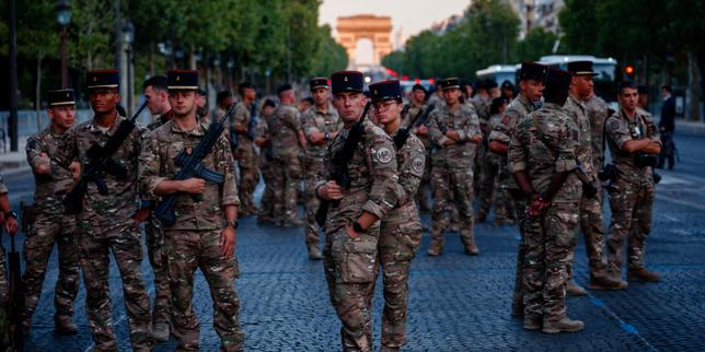 defile-du-14-juillet:-el-consejo-de-estado-restablecio-el-codigo-qr-obligatorio-para-acceder-a-los-campos-eliseos