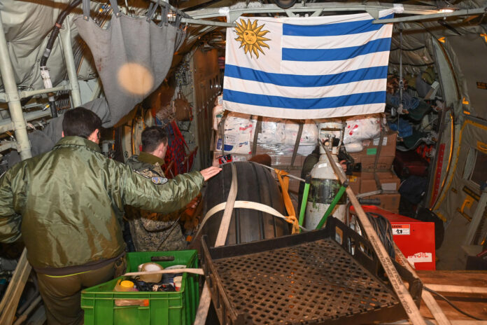 vuelo-de-uruguay-a-venezuela-con-ayuda-humanitaria-esta-suspendido-por-“cambio-de-reglas”