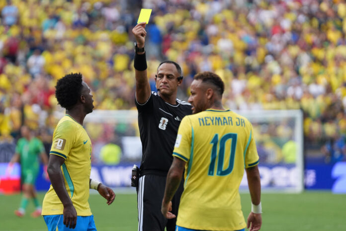 ¿quien-es-el-arbitro-que-pitara-la-semifinal-argentina-vs.-inglaterra?