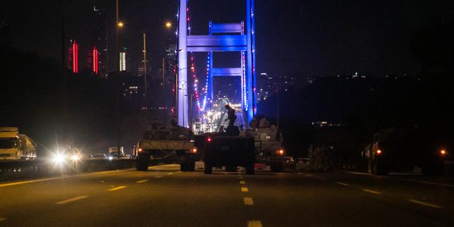 en-turquia,-le-souvenir-amer-du-putsch-manque-du-15-juillet-2016