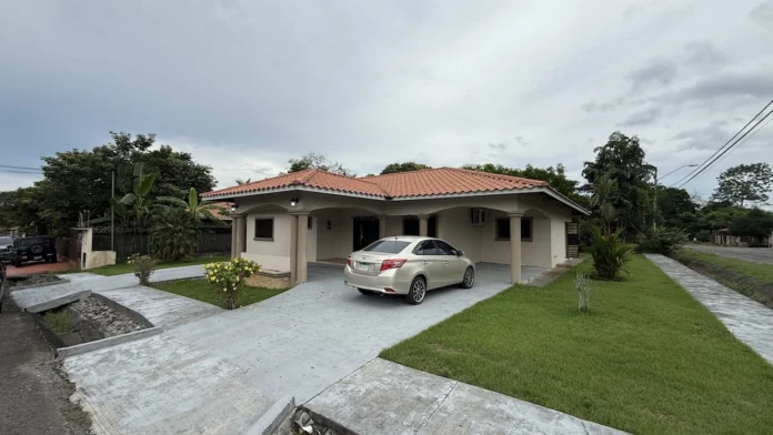 a-panama-le-faltan-180000-viviendas-y-no-puede-vender-las-2.536-que-construyo