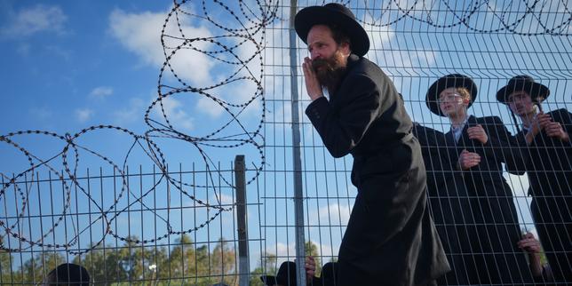 en-israel,-la-corte-suprema-suspende-la-ley-gelant-les-arrestations-de-deserteurs-ultraorthodoxes